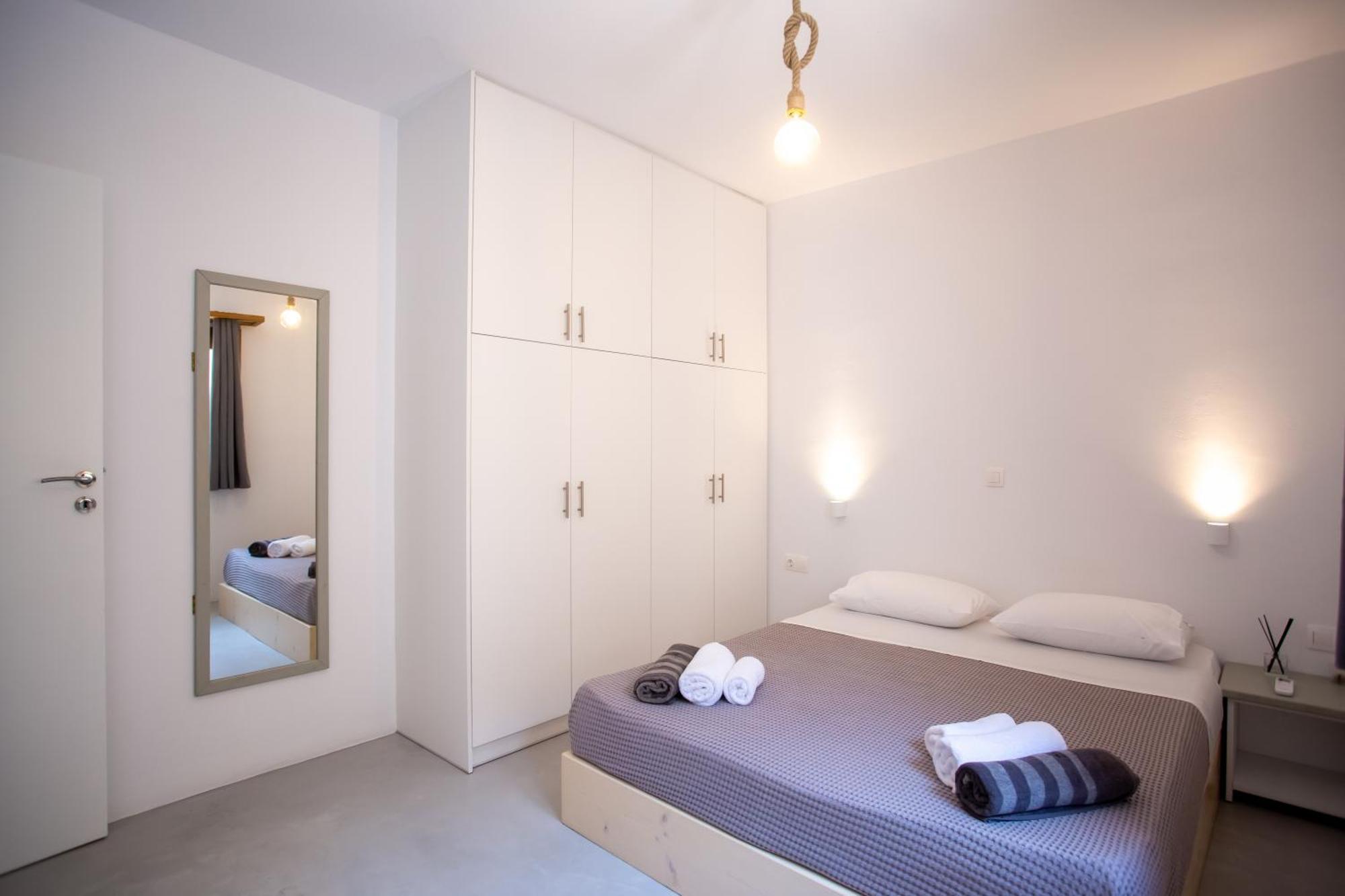 Terra White Seaview Pool Apartments & Suites Mykonos Town Exterior photo